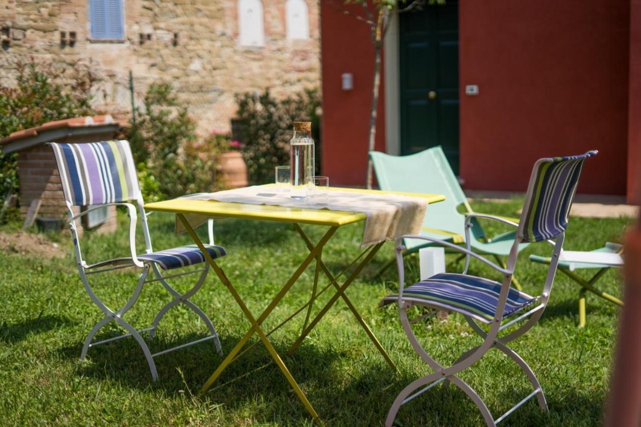 Villa Silvana - Apt Giulia & Michela With Terrace & Parking Perugia Exterior foto